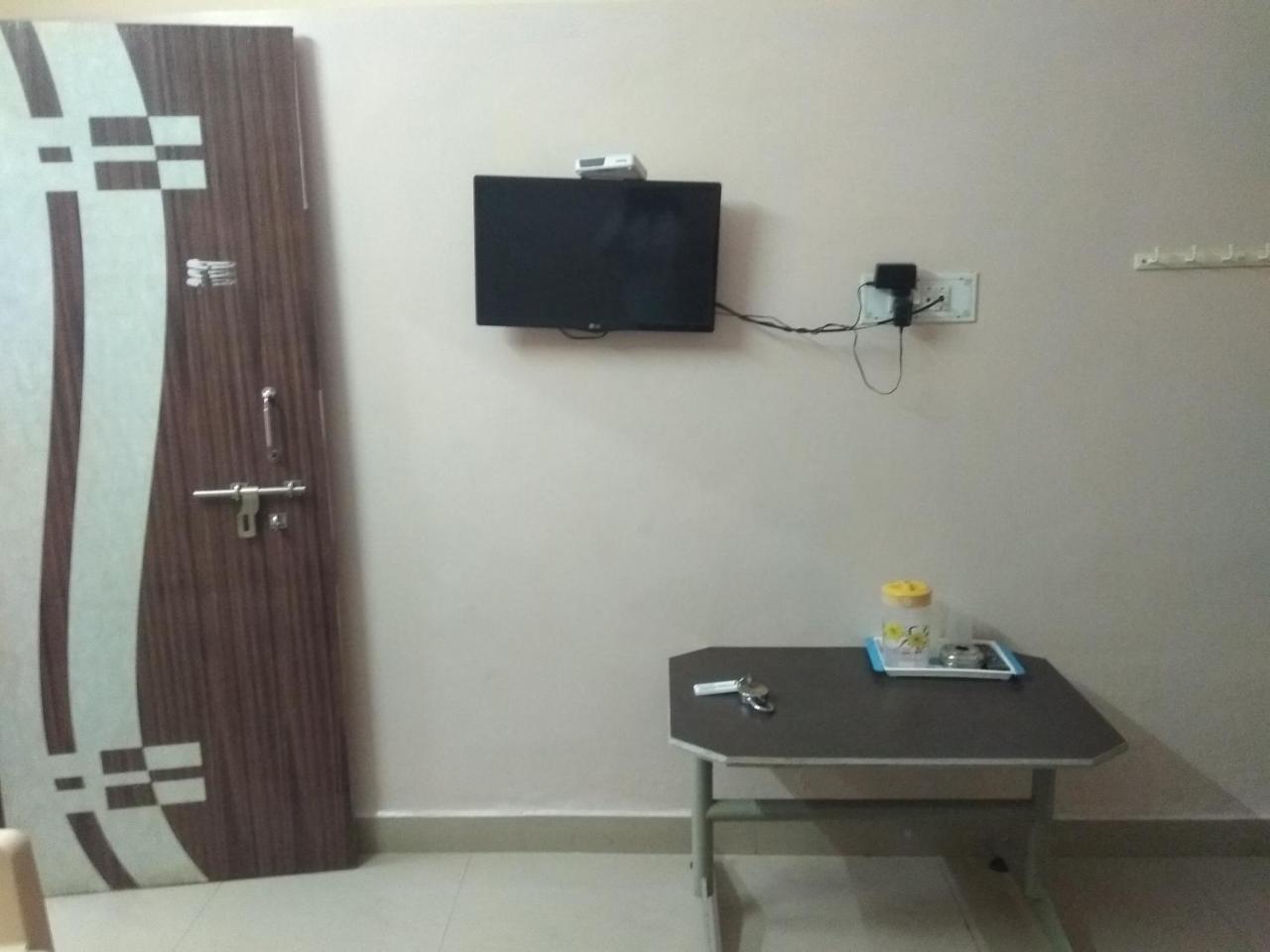 Hotel Apoorva Residency Bengalúr Exteriér fotografie